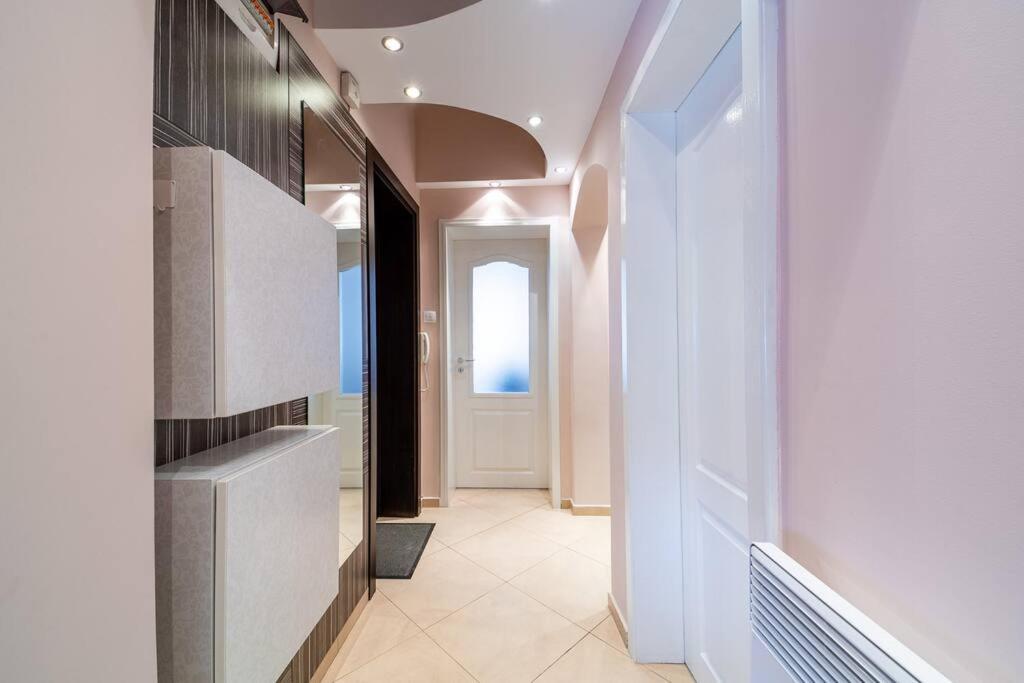 Varna Central Ohrid 2Bdr Apartment Екстериор снимка